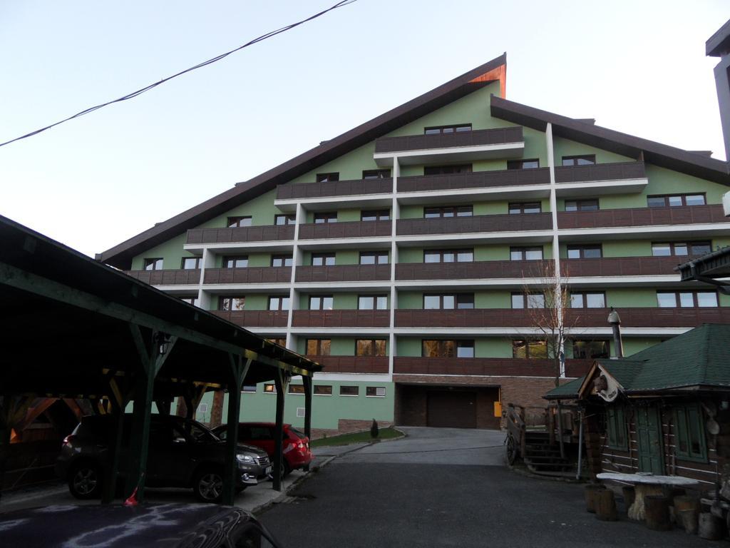 Apartmenty Patris ตาตรันสกา ชตราบา ภายนอก รูปภาพ