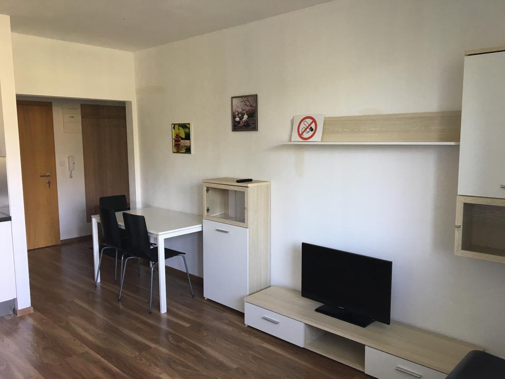 Apartmenty Patris ตาตรันสกา ชตราบา ภายนอก รูปภาพ